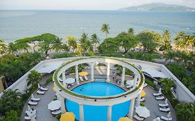 Sunrise Nha Trang Beach Hotel & Spa